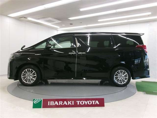 アルファードハイブリッド 2.5 SR E-Four 4WD