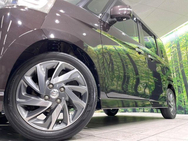 �y�A���~�z�C�[���z�O�ςɃ}�b�`�����A���~�z�C�[���𑕒����Ă���܂��B�e��A���~�z�C�[����A�X�^�b�h���X�^�C�����戵�����Ă���܂��B���񂲑��k����������