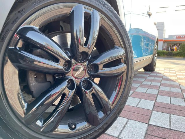 ������OP17�C���`�A���~�z�C�[��:�A���ԂȂ�ł͂̑�z����������x����z�C�[���Ƒ����ł�!���{�Ԃ̑���Ɋ���Ă�����ɂ����Б̊����Ē��������قǁA�������x���ł܂Ƃ܂��Ă��܂�!