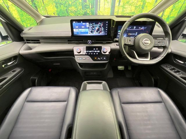 セレナ1.4 e-POWER ルキシオン