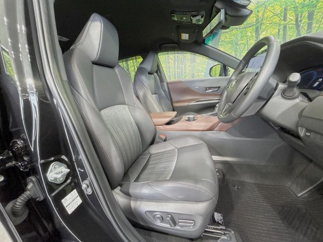 �y�n�[�t���U�[�V�[�g�z�������ƍ���S�n�𗼗������l�C�̃V�[�g���w�ʁE���ʂ̃t�@�u���b�N�f�ނ́A�ʋC���̗ǂ��⊊��ɂ����ɗD��Ă��܂��B�C���╞���ɍ��E���ꂸ���K�ɂ���肢�������܂��B