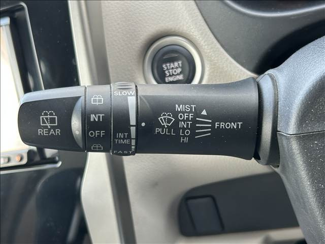 �F�l�̂����X�A�y�X�}�C���X�^�b�t�ꓯ���҂����Ă���܂�!���Ј�x�A�����X����������