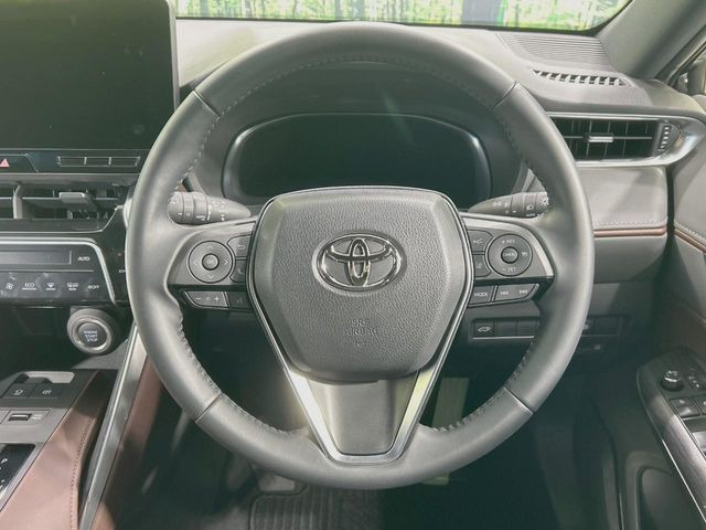 �y�����v�����X�e�A�����O�z�㎿�Ȋv���g�p���邱�ƂŁA��ɂ����������݂ƂĂ��^�]���₷���n���h���ł���