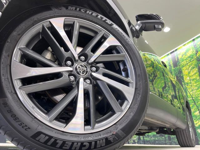 �y����18�C���`�A���~�z�C�[���z�O�ςɃ}�b�`���������A���~�z�C�[���𑕒����Ă���܂��B�e��ЊO�A���~�z�C�[����A�X�^�b�h���X�^�C�����戵�����Ă���܂��B���񂲑��k����������