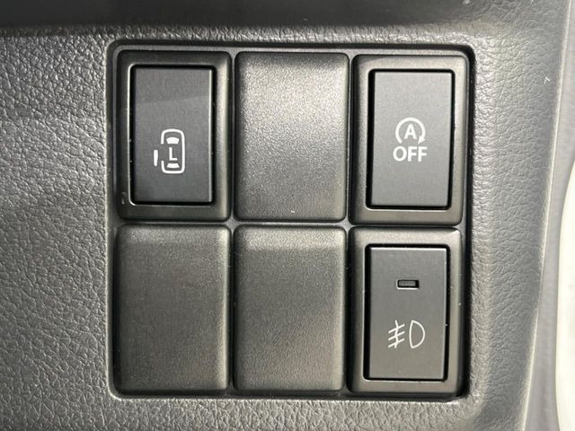 �y�p���[�X���C�h�h�A�z�X�}�[�g�L�[��^�]�Ȃ̃X�C�b�`�ŃX���C�h�h�A�̊J���\���d��������͂����ăh�A���J����K�v�������A���������q�l�ł��A�d���ו��������Ă��鎞�����N�ɊJ���߂ł��܂���