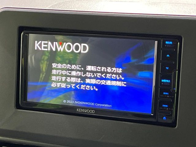 �y�i�r�Q�[�V�����z�g���₷���i�r�ŖړI�n�܂ł�������ē����Ă���܂��B�e��I�[�f�B�I�Đ��@�\���[�����Ă���A���Ԃ̉^�]������Ɋy�����Ȃ�܂�!!