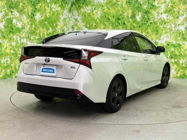 プリウス1.8 A ツーリングセレクション ブラックエディション