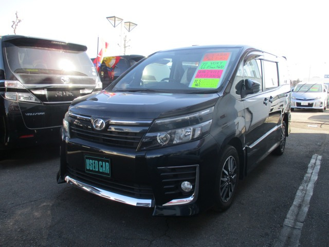 ヴォクシー2.0 ZS 4WD