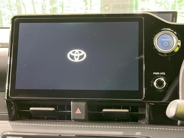 �y�i�r�@�\�t10.5�^�f�B�X�v���C�I�[�f�B�I�z�i�r�@�\���ڂ̑��A�������̃X�}�[�g�t�H���ƘA�g���āA�i�r��bluetooth�ł̉��y�Đ����\�ł���f�U�C���͂�����񑀍쐫���ǍD!