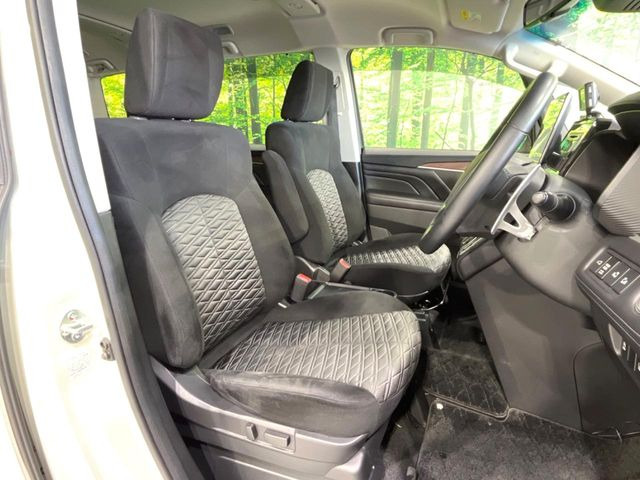 �^�]�ȃV�[�g���͎g�p�������Ȃ��A�ǍD�ȏ�ԂƂȂ��Ă��܂��B���J�Ɏg���Ă������Ƃ��悭�킩��܂��ˁB