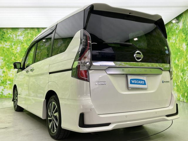 セレナ1.2 e-POWER ハイウェイスターV