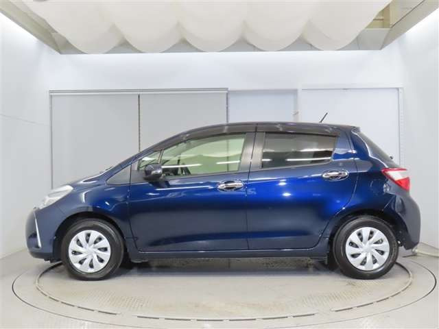 ヴィッツ1.0 F セーフティ エディションIII