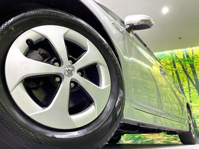 �y����15�C���`�A���~�z�C�[���z�O�ςɃ}�b�`���������A���~�z�C�[���𑕒����Ă���܂��B�e��ЊO�A���~�z�C�[����A�X�^�b�h���X�^�C�����戵�����Ă���܂��B���񂲑��k����������