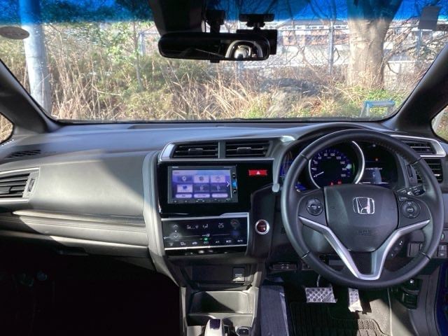 フィット1.5 ハイブリッド Sパッケージ