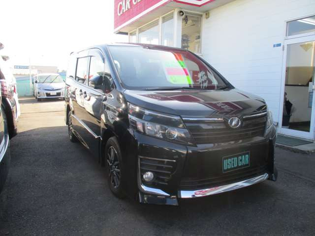 ヴォクシー2.0 ZS 4WD