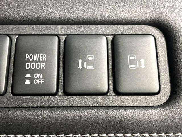 �y�����p���[�X���C�h�h�A�z�X�}�[�g�L�[��^�]�Ȃ̃X�C�b�`�Ō�ȗ����X���C�h�h�A�̊J���\���d��������͂����ăh�A���J����K�v�������A�����Ȃ��q�l�ł��ȒP�ɊJ���߂ł����K�ł���