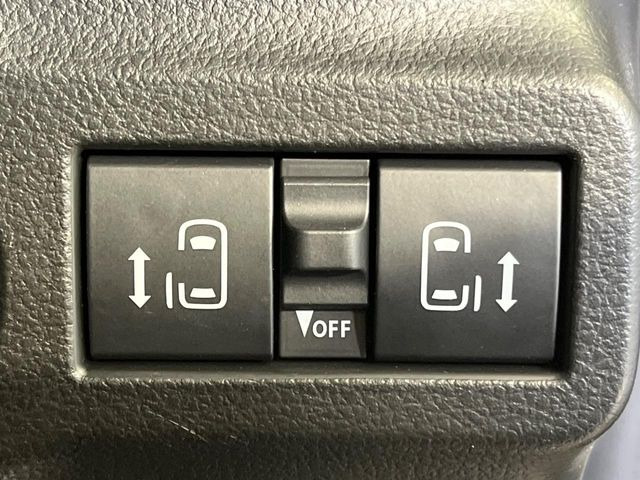 �y�����p���[�X���C�h�h�A�z�X�}�[�g�L�[��^�]�Ȃ̃X�C�b�`�Ō�ȗ����X���C�h�h�A�̊J���\���d��������͂����ăh�A���J����K�v�������A�����Ȃ��q�l�ł��ȒP�ɊJ���߂ł����K�ł���