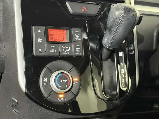 �[�ԑO�ɂ͑S�Ԑ�p�@�B�ŃN���[�j���O�����Ȃ��Ă��܂�!���X�܂ŃL���C�Ɏd�グ�Ă��炨�n�����܂�!