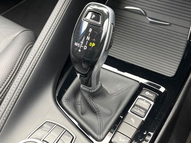 ��MT���[�h�t��AT:�ʏ�͎����ł����Ȃ���ϑ�(�M�A�`�F���W)���h���C�o�[�̑���ɂ���ĈӐ}�I�ɕς�����V�X�e���ł��B����w���i�̃h���C�u�����y���݂��������܂�!