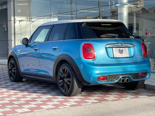 �����X�ł͑�O�ҋ@�ւɂ��ԗ��i���Ӓ�𓱓����A�C�����Ԃ�r���B�Ӓ菑�����s����܂��̂ŁA�ς��ƌ��������ł͕�����Ȃ��ӏ��܂Ŕ[��������ł��������������܂��B���ꕔ�����{�̏ꍇ���������܂��B