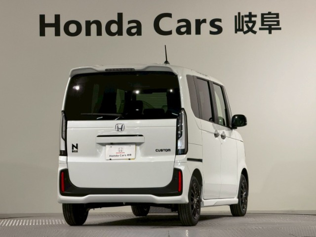 N-BOXカスタムブラック スタイル