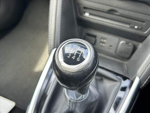 デミオ1.5 XD ブラック レザー リミテッド