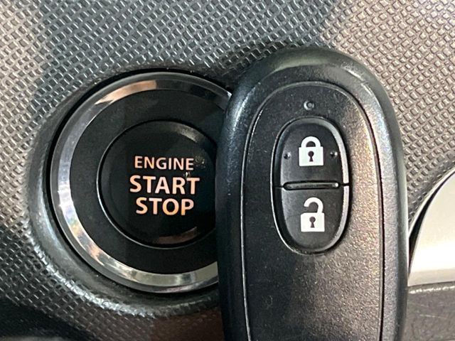 �y�L�[���X�X�^�[�g�V�X�e���z�J�o����|�P�b�g�ɓ��ꂽ�܂܂ł��h�A�̎{���E�������\�ȃX�}�[�g�L�[�𑕔��B�G���W���̃I���E�I�t�����J�M�����o���K�v����������Ƃ��Ă��֗��ł���