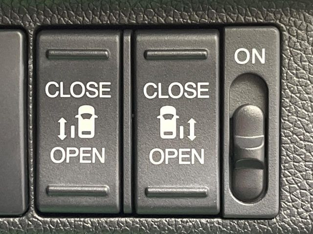 �y�����p���[�X���C�h�h�A�z�X�}�[�g�L�[��^�]�Ȃ̃X�C�b�`�Ō�ȗ����X���C�h�h�A�̊J���\���d��������͂����ăh�A���J����K�v�������A�����Ȃ��q�l�ł��ȒP�ɊJ���߂ł����K�ł���