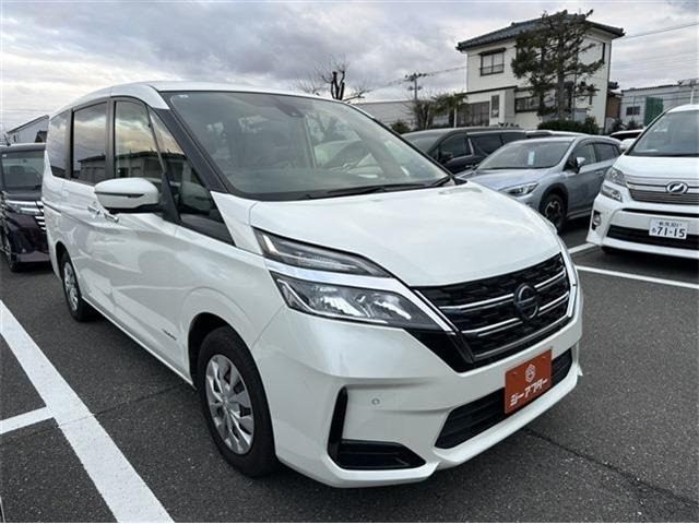 セレナ2.0 XV