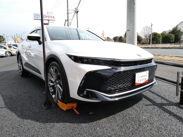 クラウンクロスオーバー2.5 G レザー パッケージ E-Four 4WD