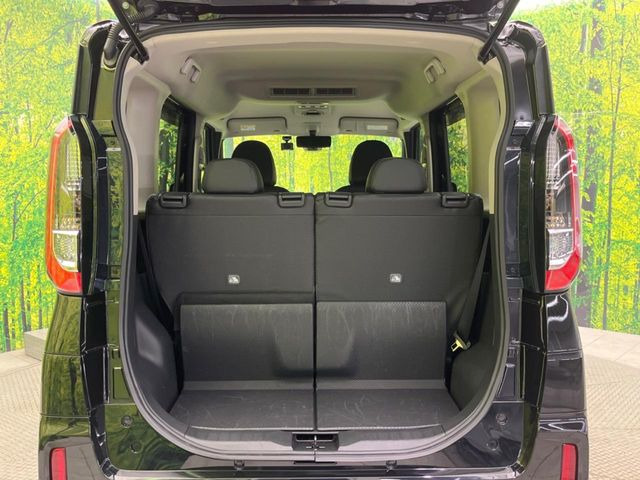 ���i�̂���������ʋ΁A���}���ɏ\���ȉ׎��X�y�[�X���m�ۂ��Ă���܂��B�Z�J���h�V�[�g��|���ƁA�傫�ȉו��̐ύڂ��\�ł���