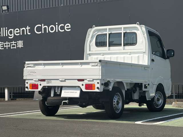 クリッパートラックDX セーフティパッケージ 4WD