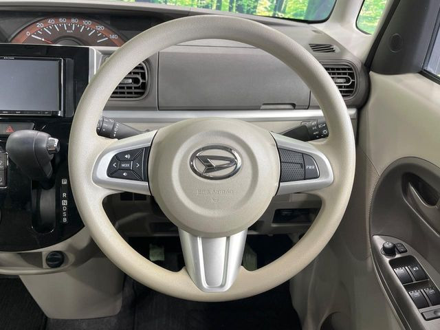 �y�X�e�A�����O�X�C�b�`�z�^�]���A�O������ڐ������炷���ƂȂ��A�I�[�f�B�I���̑��삪�\�ȕ֗��@�\!���S&���K�ȃh���C�u�����o���Ă���܂���