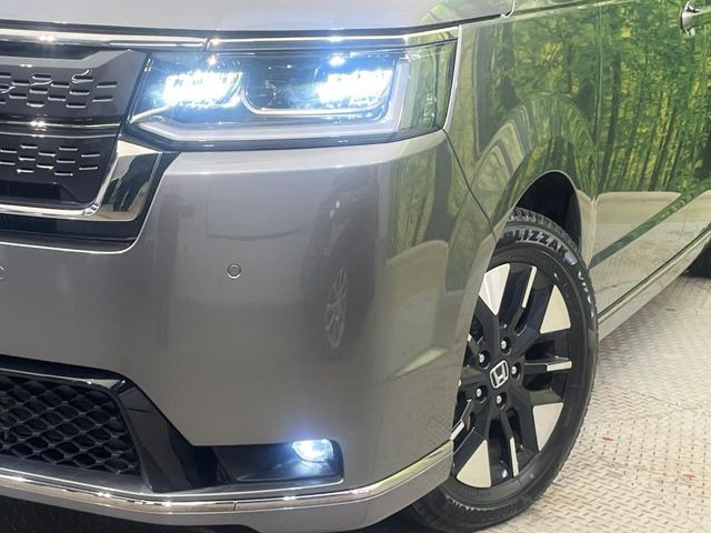 �yLED�w�b�h���C�g�z���V����ԑ��s�����ǍD�Ȏ��E���m�ۂ����S���ĉ^�]�ł��鍂�P�xLED�w�b�h���C�g�𑕔�!�_�����x�������A����d�͂��}�����Ă��܂��B