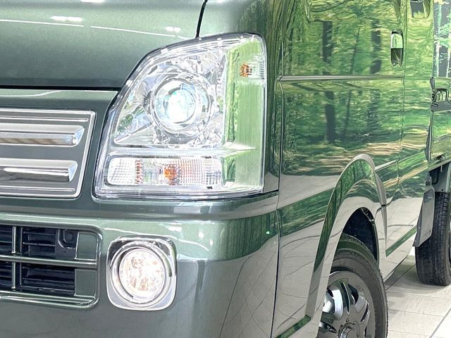 �yLED�w�b�h���C�g�z���V����ԑ��s�����ǍD�Ȏ��E���m�ۂ����S���ĉ^�]�ł��鍂�P�xLED�w�b�h���C�g�𑕔�!�_�����x�������A����d�͂��}�����Ă��܂��B