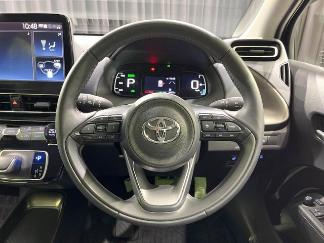 �y�����v�����X�e�A�����O�z�㎿�Ȋv���g�p���邱�ƂŁA��ɂ����������݂ƂĂ��^�]���₷���n���h���ł���