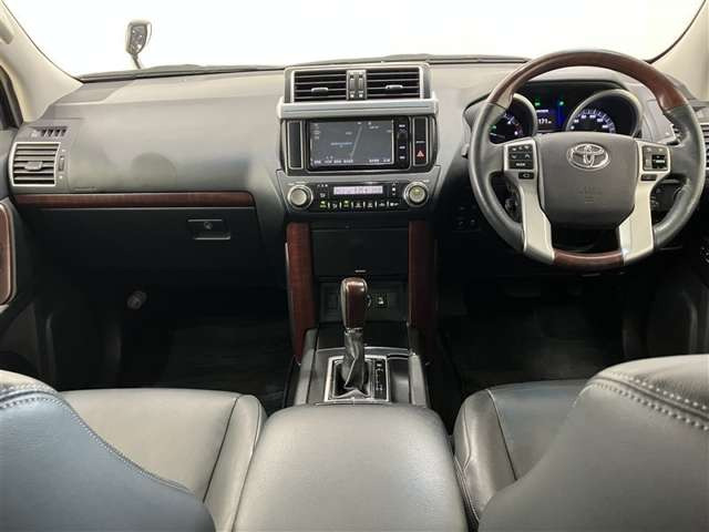 ランドクルーザープラド2.8 TZ-G ディーゼル 4WD