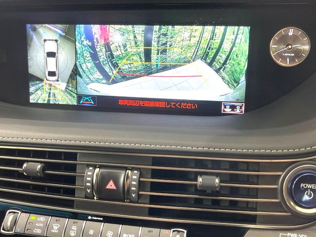 �y�p�m���~�b�N�r���[���j�^�[�z��p�̃J�����ɂ��A�ォ�猩���낵���悤�Ȏ��_��360�x�N���}�̎��͂��m�F���邱�Ƃ��ł��܂������p�������m�F���₷���A�����ꏊ�ł̐؂�Ԃ��⒓�Ԃ��X���[�Y�ɍs���܂��B