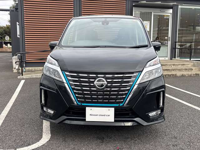 セレナ1.2 e-POWER ハイウェイスターV