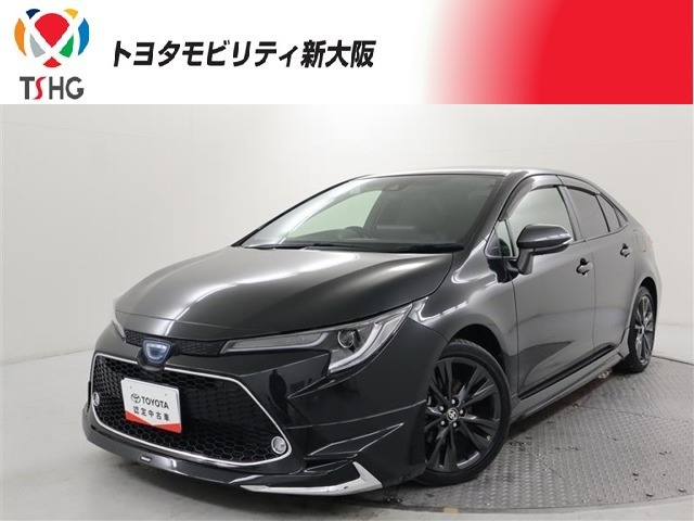 カローラ1.8 ハイブリッド W×B