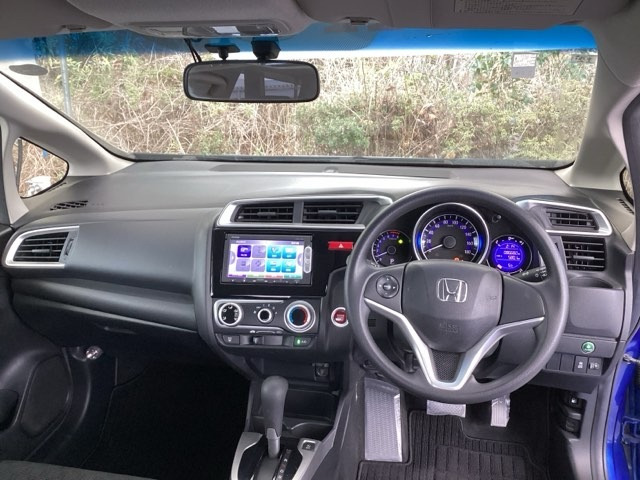 フィット1.3 13G Fパッケージ