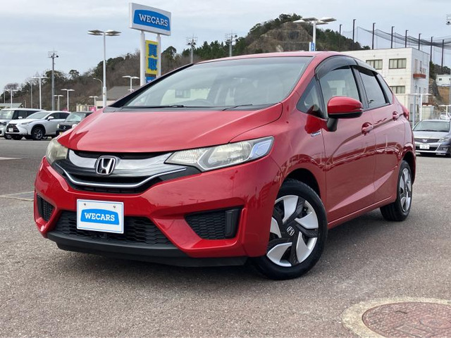 フィット1.5 ハイブリッド Fパッケージ