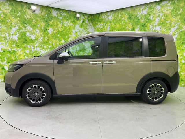 フリード1.5 クロスター