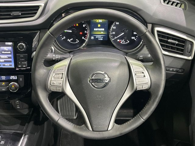 �y�����v�����X�e�A�����O�z�㎿�Ȋv���g�p���邱�ƂŁA��ɂ����������݂ƂĂ��^�]���₷���n���h���ł���