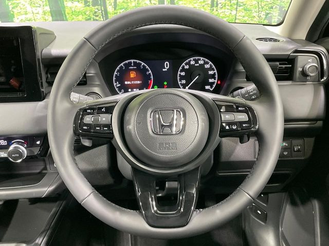 �y�����v�����X�e�A�����O�z�㎿�Ȋv���g�p���邱�ƂŁA��ɂ����������݂ƂĂ��^�]���₷���n���h���ł���