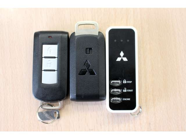 �����G���W���X�^�[�^�[�A�X�}�[�g�L�[