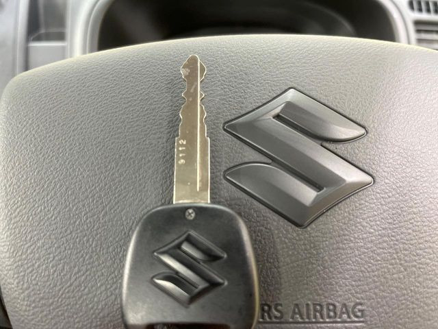 �y�L�[���X�z�������ꂽ�ꏊ����ł��{�^����Ńh�A�̊J���E�{�����ł���̂łƂ��Ă��֗�!�h�A�̌�������ɏ������邱�Ƃ�����܂���