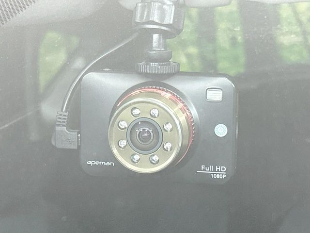 �y�h���C�u���R�[�_�[�z�h���C�u���R�[�_�[����!���s���͂������A������^�]�⎖�̂ɑ��������ہA�f���ŋL�^���A����̃��X�N�ɔ����܂��B���L�^�pSD�J�[�h�͂��q�l�����g�ł��������������K�v������܂��B