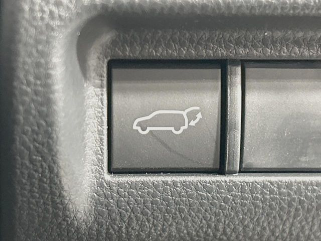 �y�p���[�o�b�N�h�A�z�X�}�[�g�L�[��^�]�Ȃ̃{�^�������������Ń��A�Q�[�g�������ŊJ���܂�!�ו��������Ă��鎞��A�����ʒu�ɂ���o�b�N�h�A��߂�ۂɕ֗��ȋ@�\�ł���