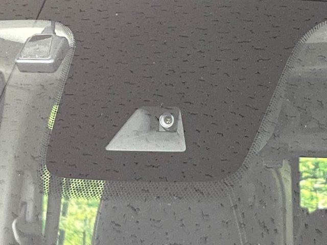 �y�O�He-Assist�z���s���ɑO���̎ԗ�����F�����A�Փ˂������Ȏ��͌x��ƃu���[�L�ŏՓˉ���Ɣ�Q�y�����A�V�X�g�B�����S�Ƀh���C�u�����y���݂��������܂��B